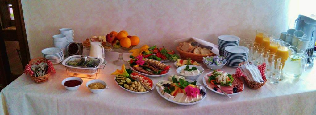 Pawlakowa Zagroda Hotel Grabiny-Zameczek Bagian luar foto
