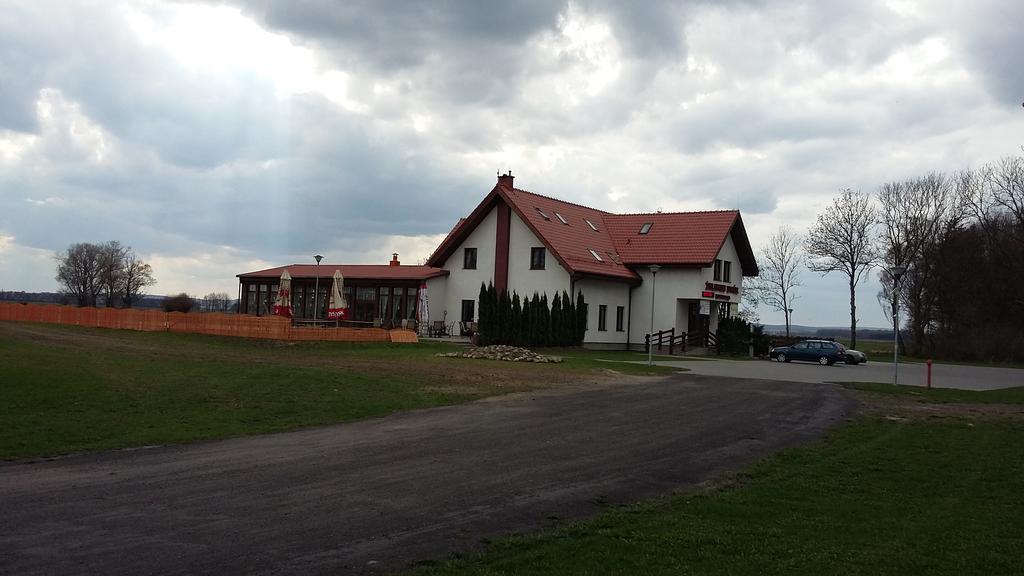 Pawlakowa Zagroda Hotel Grabiny-Zameczek Bagian luar foto